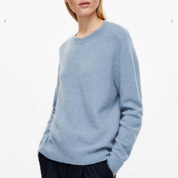 Bow back style jumper - Picture 3 of 7